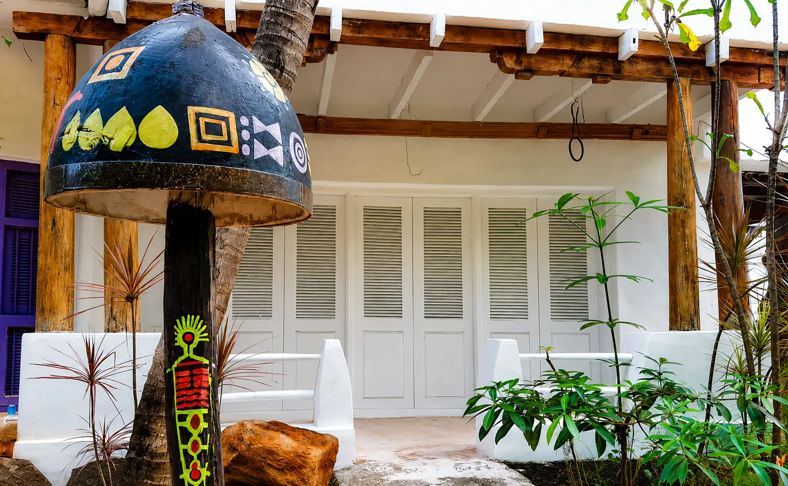 Sanctum Villa Art
